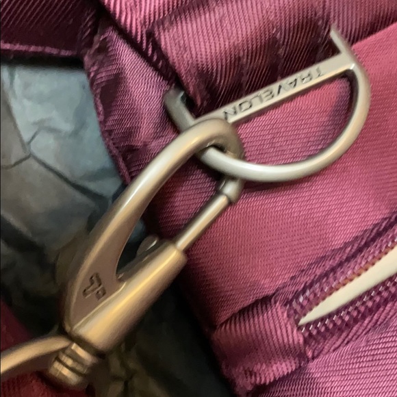 Wine Travelon Anti-Theft Crossbody Purse - Picture 8 of 12